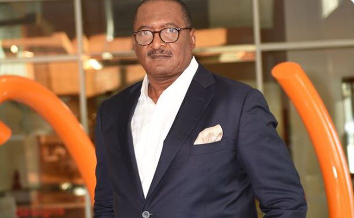 Mathew Knowles er 67 ára.