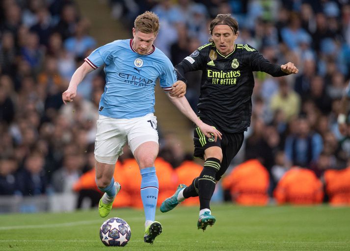 Kevin De Bruyne og Luka Modric í leik Manchester City og Real Madrid í Meistaradeild Evrópu í fyrra.