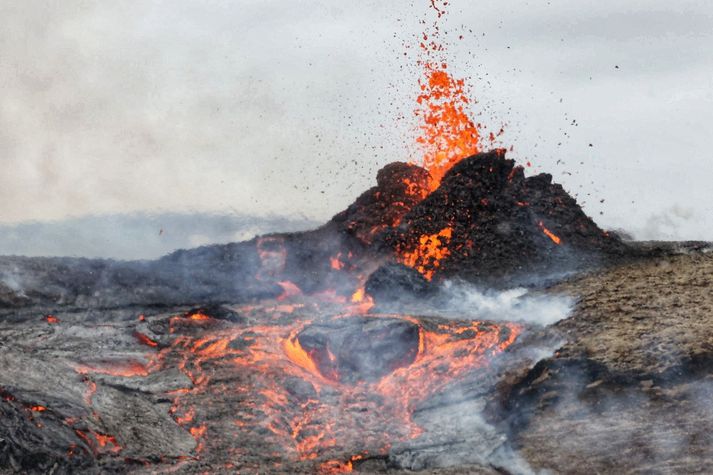 Tekin verður ákvörðun á morgun um hvort svæðið verður opið.