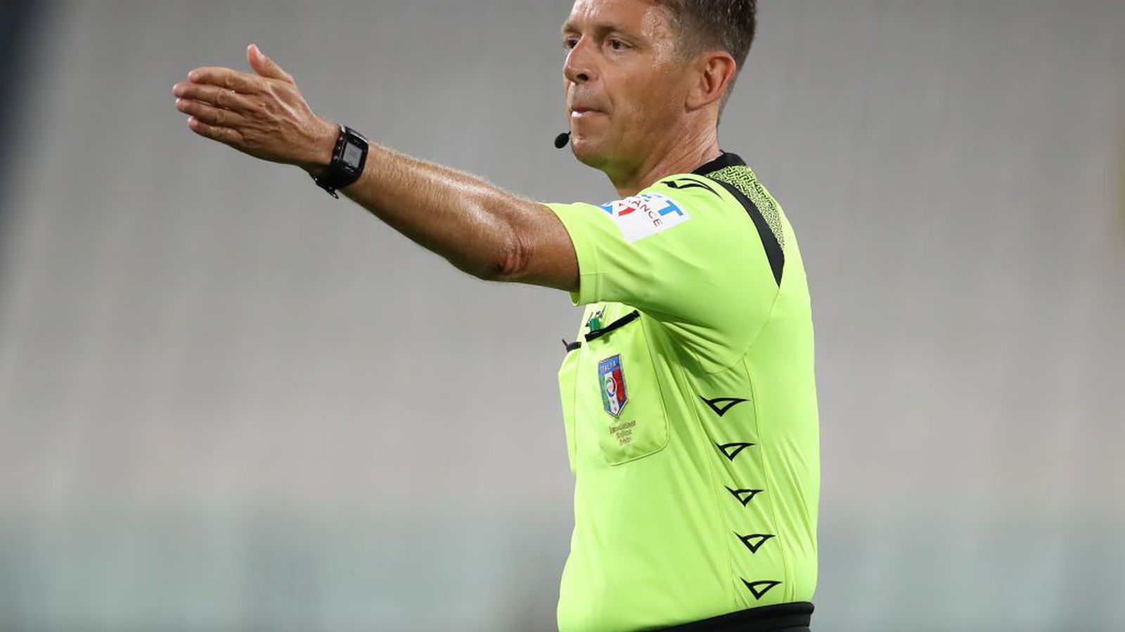 Setti sjálfan sig í bann eftir á­sakanir