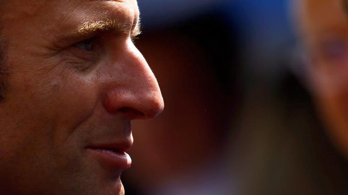 Flokkur Macron tapaði stórt í þingkosningunum um helgina.