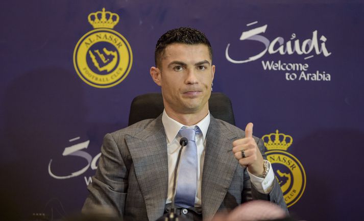 Cristiano Ronaldo mætti á sinn fyrsta blaðamannafund hjá Al Nassr í dag.