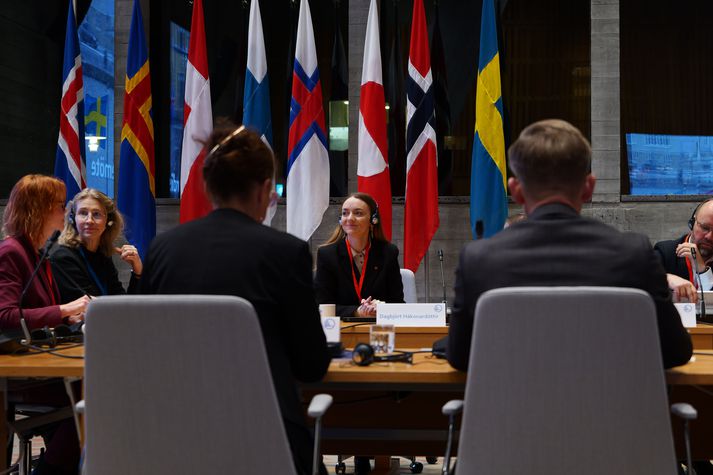 Frá fundi forsætisnefndar Norðurlandaráðs í Smiðju. Dagbjört Hákonardóttir er formaður íslensku landsdeildarinnar í Norðurlandaráði og fulltrúi í forsætisnefndinni.