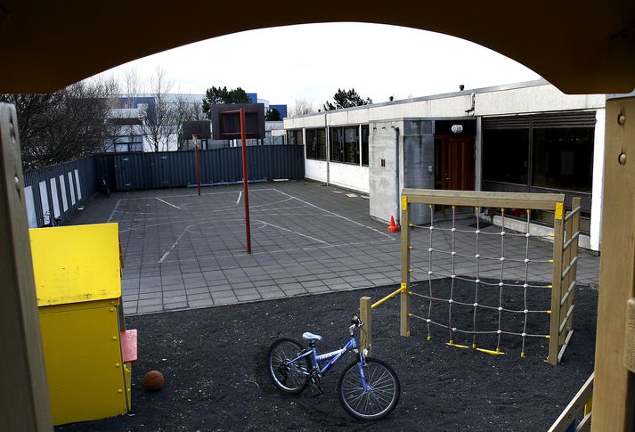 Barnageðlæknar segja að heimsókn til fagteymis gæti verið fyrsti viðkomustaður barna sem glíma við geðræn vandamál. Þar yrði vandinn greindur og þeim vísað áfram til sérfræðings, sálfræðings, barnaverndar eða félagsþjónustunnar. 