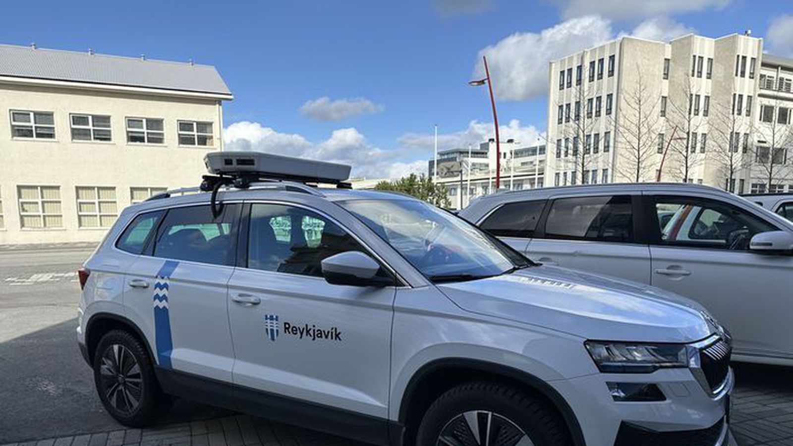 Tekjur Bílastæðasjóðs 258 milljónum yfir á­ætlun með hjálp skannbílsins