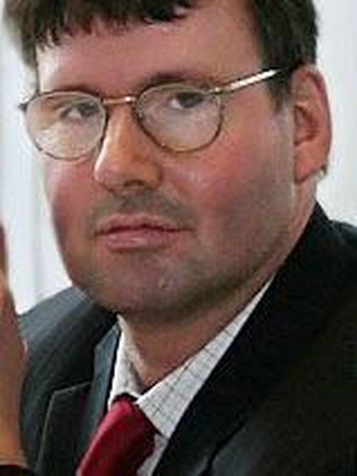 Andrés fékk 600.000 króna rannsóknarstyrk í júní sem hann hefur enn ekki leyst út.