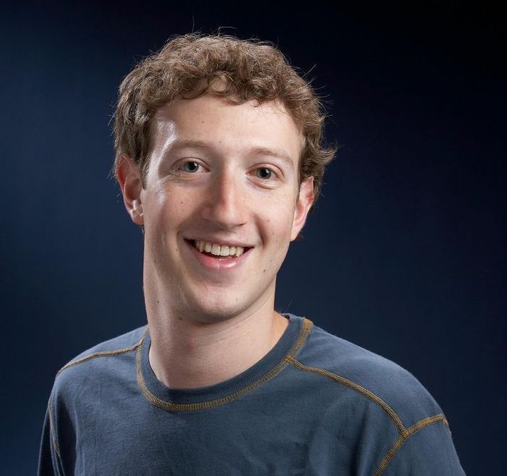 Zuckerberg er að vonum ánægður með fjöldann