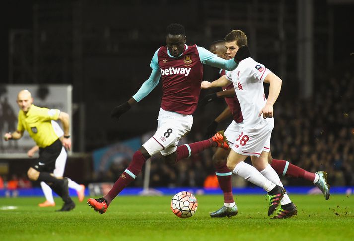 Cheikhou Kouyate í leik með West Ham.