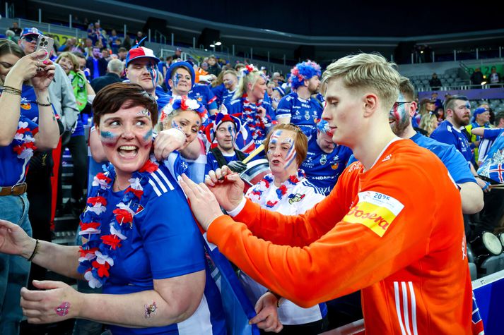 Ola Lindgren segir að helsta spurningamerkið varðandi íslenska landsliðið sé jafnan markvarslan. Viktor Gísli Hallgrímsson mætir nú á EM sem leikmaður eins besta liðs heims, Barcelona.