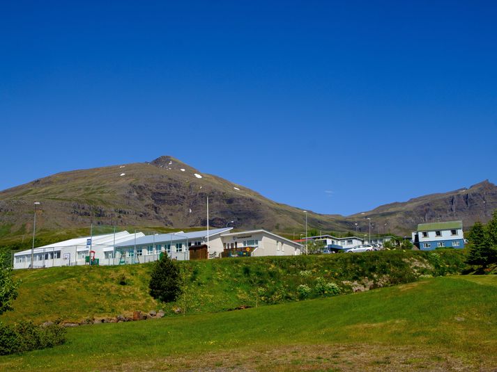 Búist er við blíðskaparveðri um allt land en sér í lagi á Stöðvarfirði og öðrum Austfjörðum, þar sem ský mun varla sjást á himni í dag.