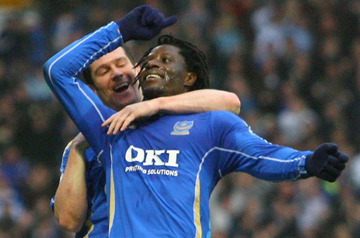 Benjani fagnar einu þriggja marka sinna gegn Derby með David Nugent.