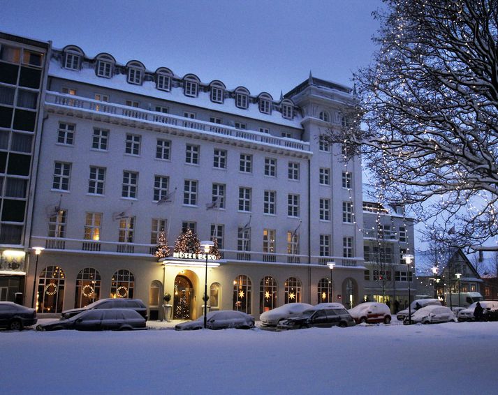 Til stendur að rífa hluta bakhúss hótelsins rifinn og í byggja í staðinn fjögurra hæða viðbyggingu.