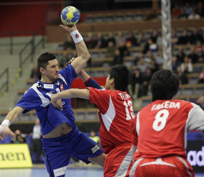 Alexander Petersson samdi við RN Löwen og fer til liðsins eftir tímabilið 2011-2012. 