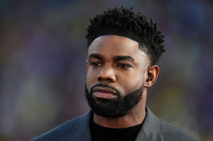 Micah Richards varð fyrir miklu áfalli skömmu áður en leikur Englands og Argentínu hófst.