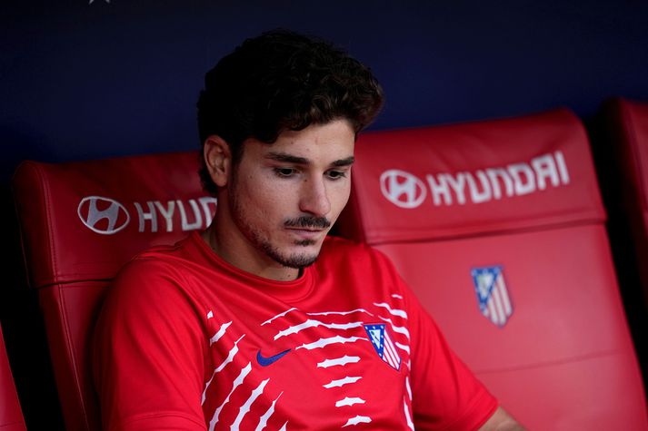 Julian Alvarez vill fara frá Atletico Madrid en félagið hleypir honum ekki burt.