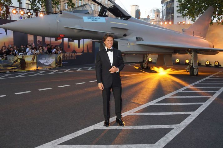 Tom Cruise á sýningu Top Gun: Maverick í London.