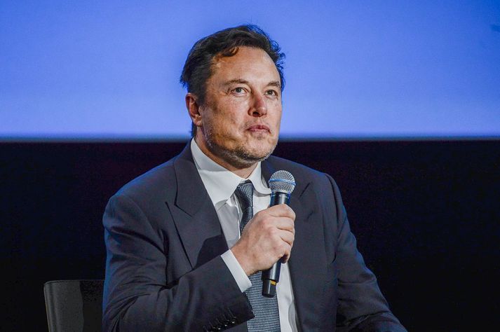 Elon Musk vill ekki kaupa Twitter, þrátt fyrir að hafa skrifað undir kaupsamning í vor.