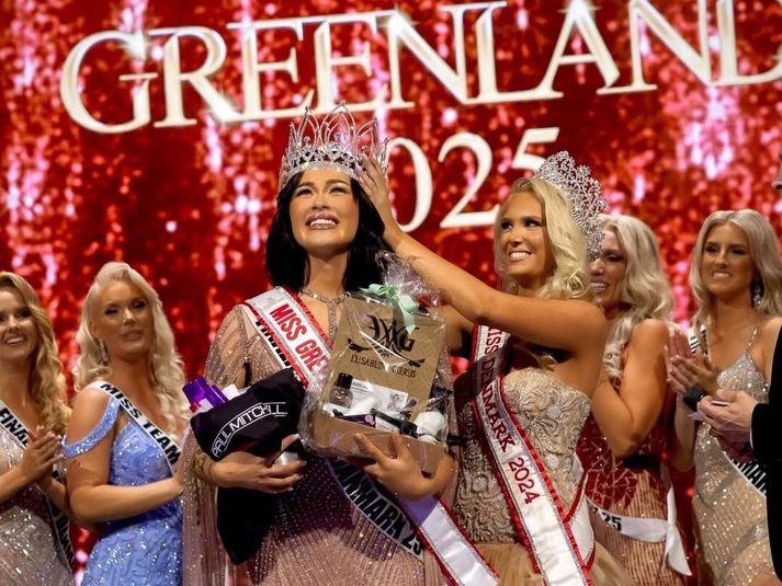 Vicky Rebella Riis var krýnd Ungfrú Grænland 2025.
