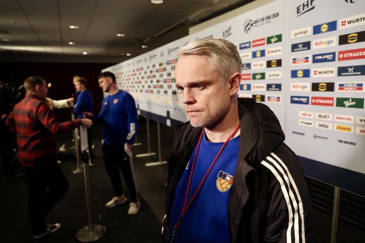 Snorri Steinn segir Hauk hafa það fínt þrátt fyrir að hafa vankast í leiknum í gær.