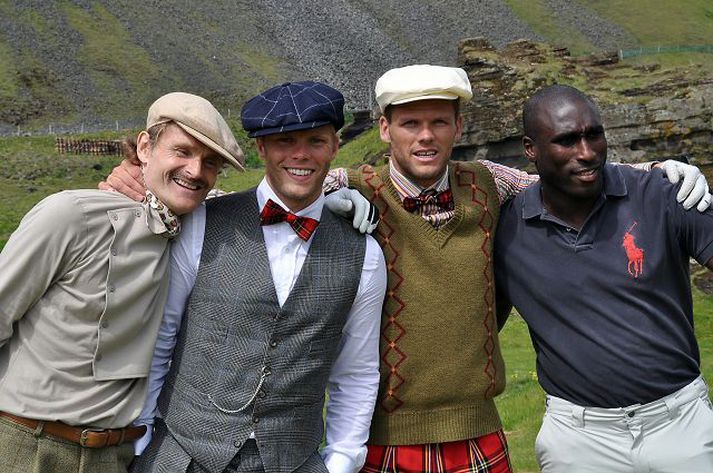 Birkir Kristinsson, Eiður Smári Guðjohnsen, Hermann Hreiðarsson og Sol Campbell.Myndir/Óskar