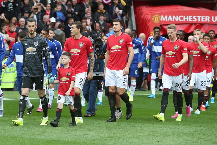 Harry Maguire labbar út á Old Trafford í fyrsta sinn.