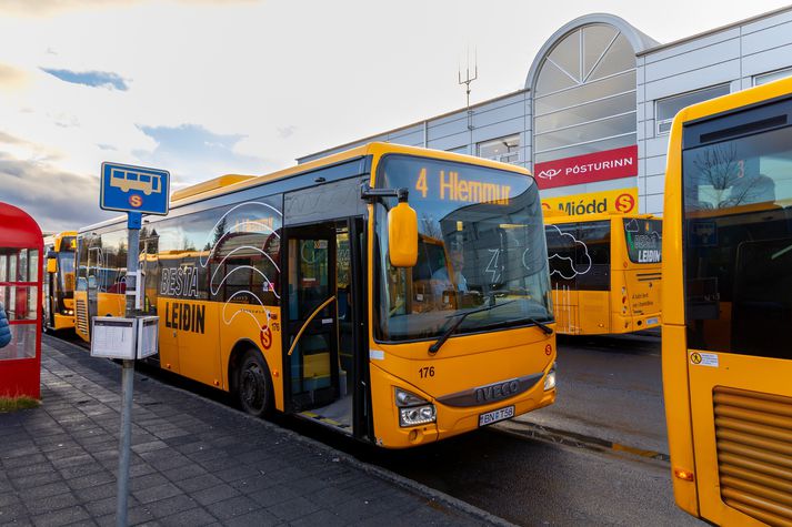 Strætó verður meðal annars ekið í Breiðholtið að nóttu til um helgar.