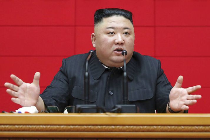 Kim Jong-un freistar þess að stjórna því hvaða upplýsingar íbúar landsins hafa aðgang að, ekki síst til að tryggja eigin stöðu.