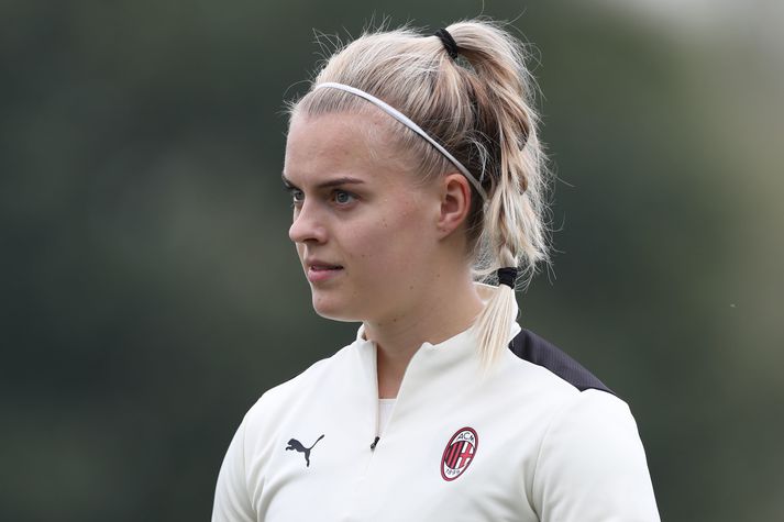 Guðný Árnadóttir og stöllur hennar í AC Milan unnu frækin útisigur á Napoli í dag.