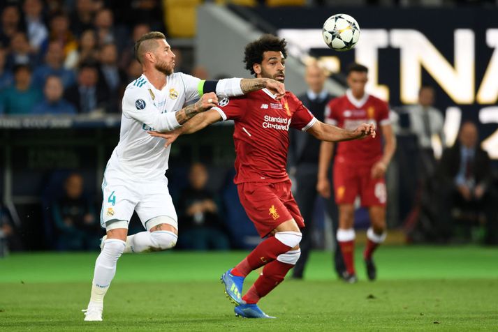 Ramos og Salah í baráttunni í úrslitaleik Meistaradeildarinnar