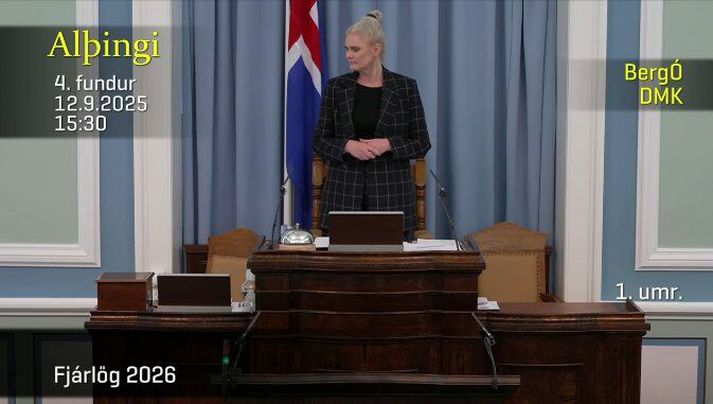 Hildur bíður en ekkert bólar á Bergþóri Ólasyni.