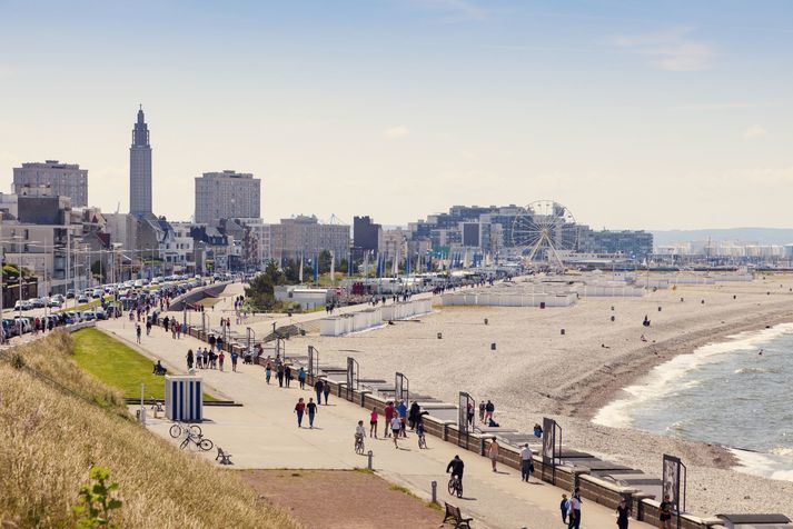 Frá hafnarborginni Le Havre í Normandí á norðurströnd Frakklands.