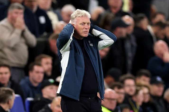 David Moyes er knattspyrnustjóri Everton en gæti nú haft minna á milli handanna í kaup á nýjum leikmönnum í sumar.