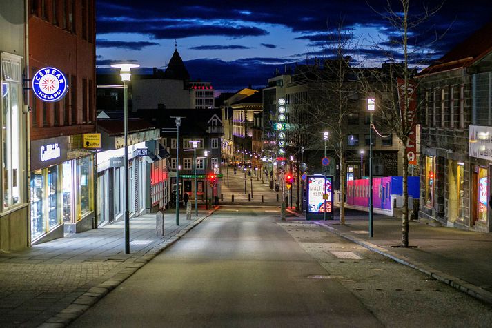 Brot mannsins áttu sér stað í miðbæ Reykjavíkur í febrúar 2019.