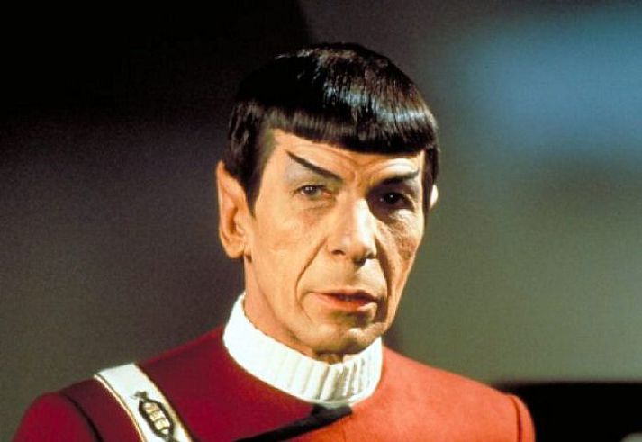Leonard Nimoy, sem lék Vúlkanann Spock á fyrstu árum Star Trek, var áhugasamur um að tunglið fengi nafnið Vúlkan.