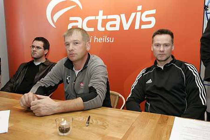 Heimir Guðjónsson er hér lengst til hægri á myndinni.