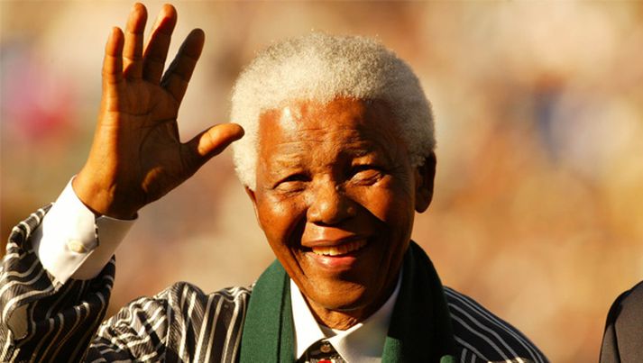 Nelson Mandela er dáður um allan heim.