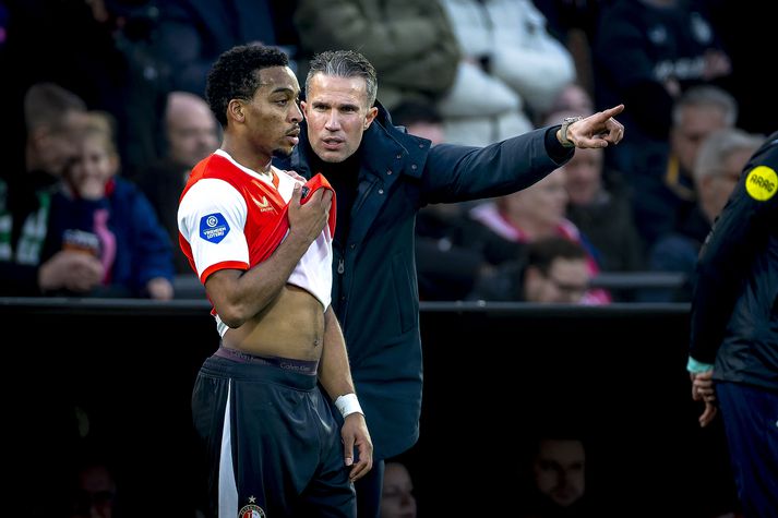 Quinten Timber og Robin van Persie hafa ekki náð vel saman. 