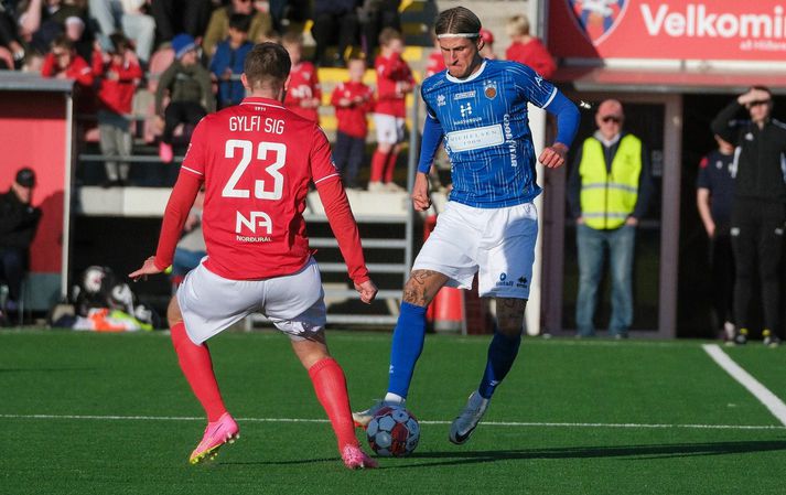 Alex Freyr Elísson hóf endurkomu Fram gegn FH.