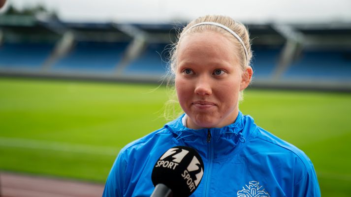 Hlín Eiríksdóttir er að spila mjög vel í sænsku deildinni og var tilnefnd sem einn af bestu leikmönnum júnímánaðar.