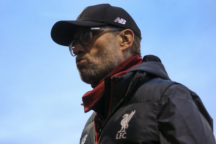 Jürgen Klopp í leiknum á móti Shrewsbury Town í gær. Þrátt fyrir jafntefli þá gæti þetta orðið síðasti bikarleikur Klopp á þessu tímabili.