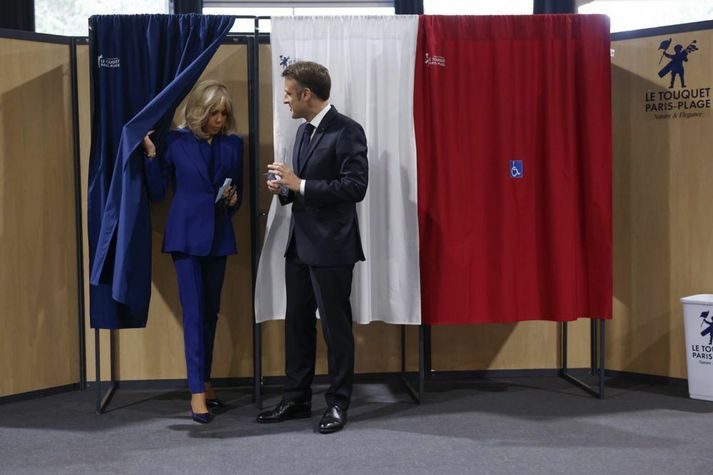 Emmanuel Macron Frakklandsforseti kaus í París í morgun.