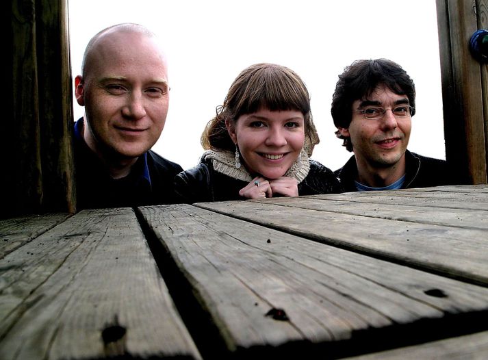 Jóhann Jóhannsson, Kristín Björk Kristjánsdóttir og Hilmar Jensson stofnuðu Tilraunaeldhúsið árið 1999.