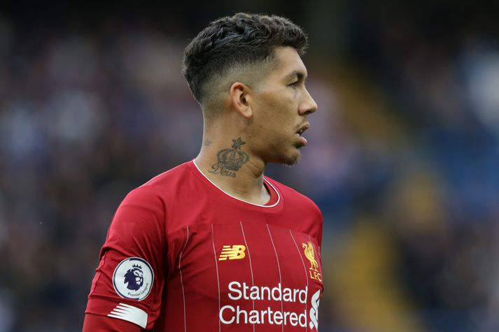 Roberto Firmino í búningi New Balance.