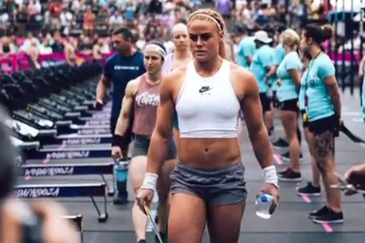 Sara Sigmundsdóttir mætir til leiks í eina greinina á Wodapalooza CrossFit í Miami.