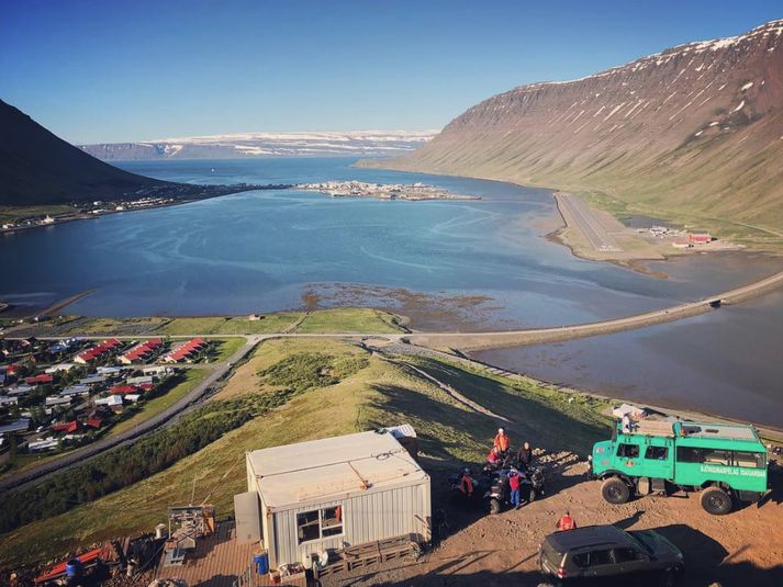 Björgunarsveitarmenn að störfum í Kubba.