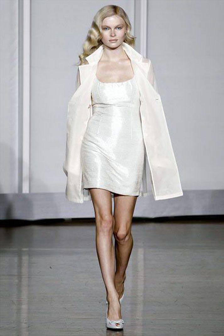 Fyrirsætan Matthildur Matthíasdóttir sést hér á tískupallinum í New York árið 2011á sýningu L´Wren Scott.