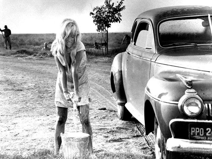 Þó hún hafi kannski ekki búist við því á sínum tíma þá er stutt sena Joy Harmon í Cool Hand Luke það sem hennar verður ævinlega minnst fyrir.