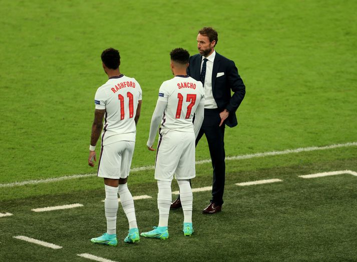 Jadon Sancho og Marcus Rashford komu inn af varamannabekk Englands undir lok framlengingar til þess eins að taka vítaspyrnur. Þeir klúðruðu báðir.