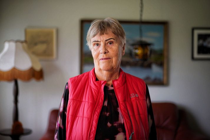 Hulda Gunnlaugsdóttir var sárþjáð af verkjum og bruddi verkjalyf daglega þegar hún komst loks í aðgerðina. 