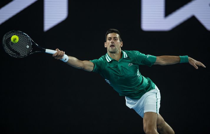 Djokovic er kominn í undanúrslit í Ástralíu.